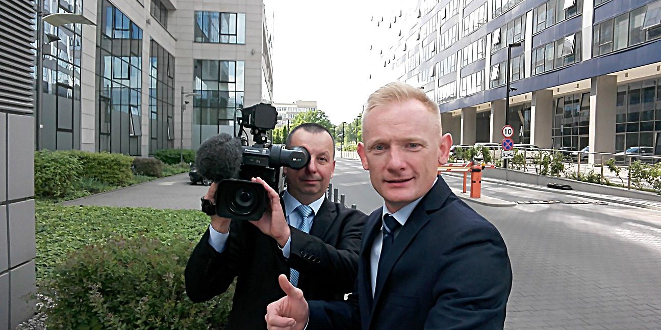 awykonalne-tym-panelistom-nie-wolno-przerywac