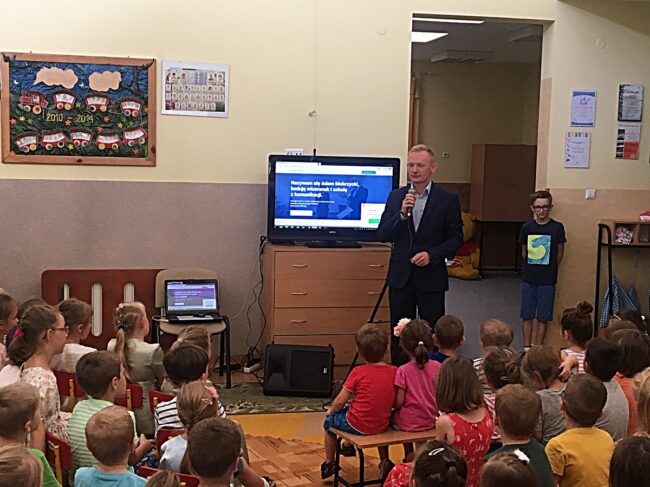 koncentracja-dziennikarz-w-przedszkolu