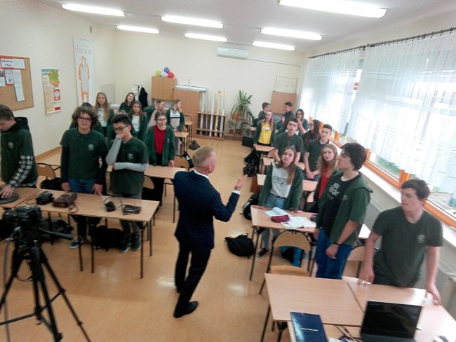 lekcja-zycia-warsztaty-dla-szkoly-siostr-pijarek-w-rzeszowie-2