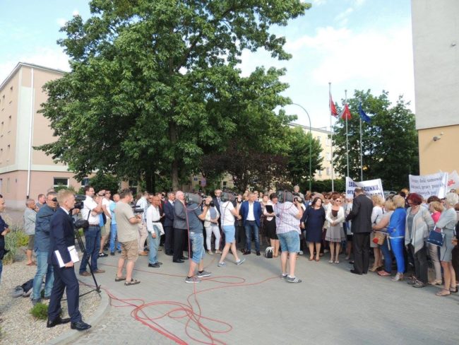 media-w-roli-rozjemcy-0